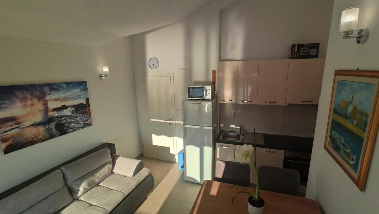 Jakopovic Apartments Rogoznica  Eksteriør bilde